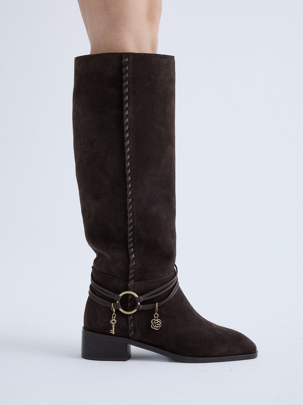 ANKA-317 SERRAJE BROWN