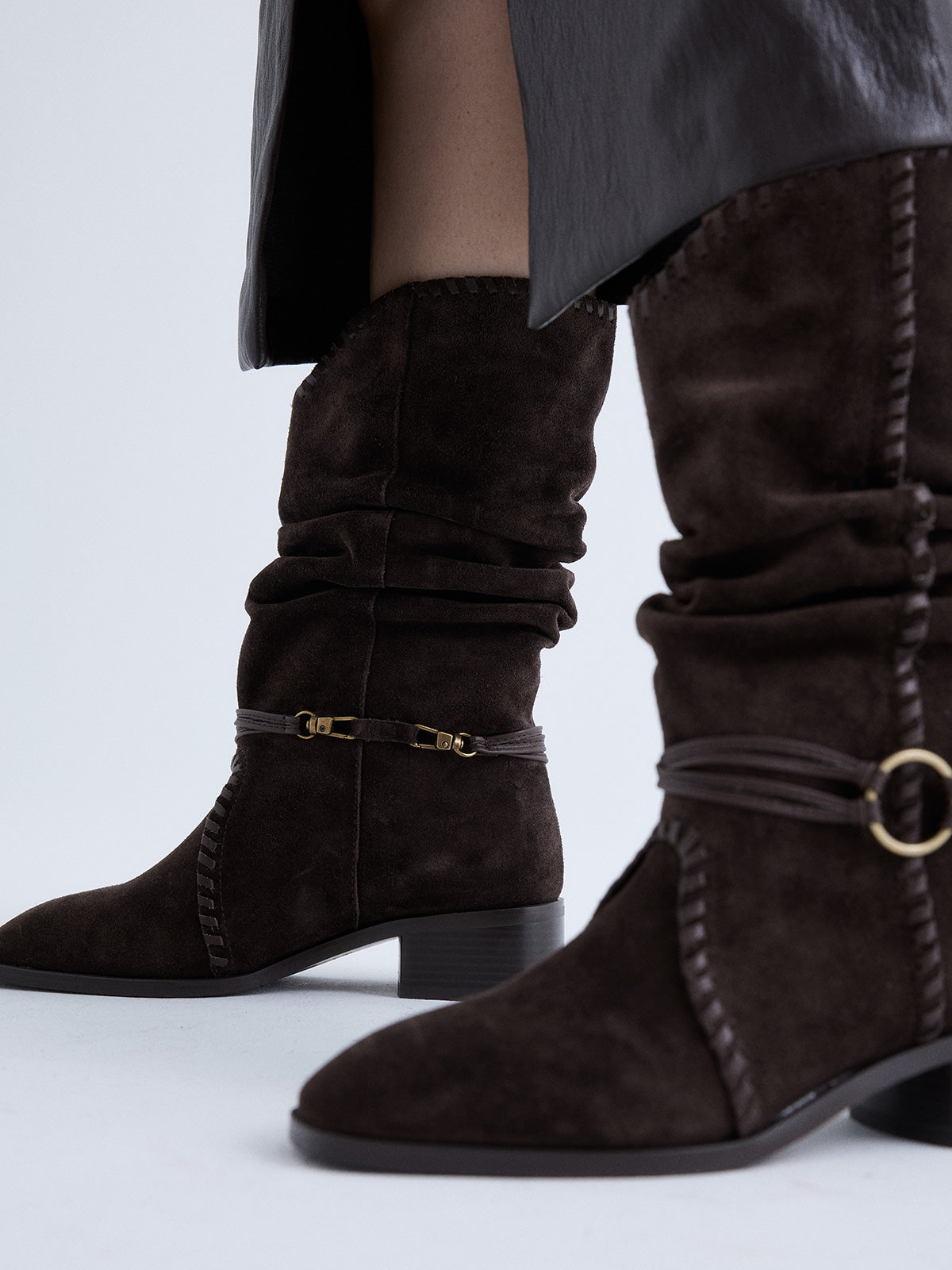 ANKA-318 SERRAJE BROWN