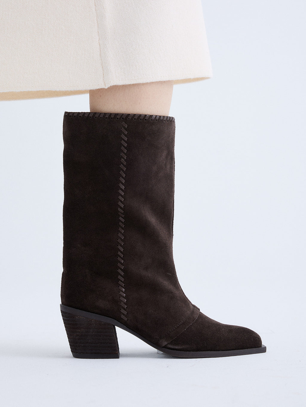 ANKA-319 SERRAJE BROWN
