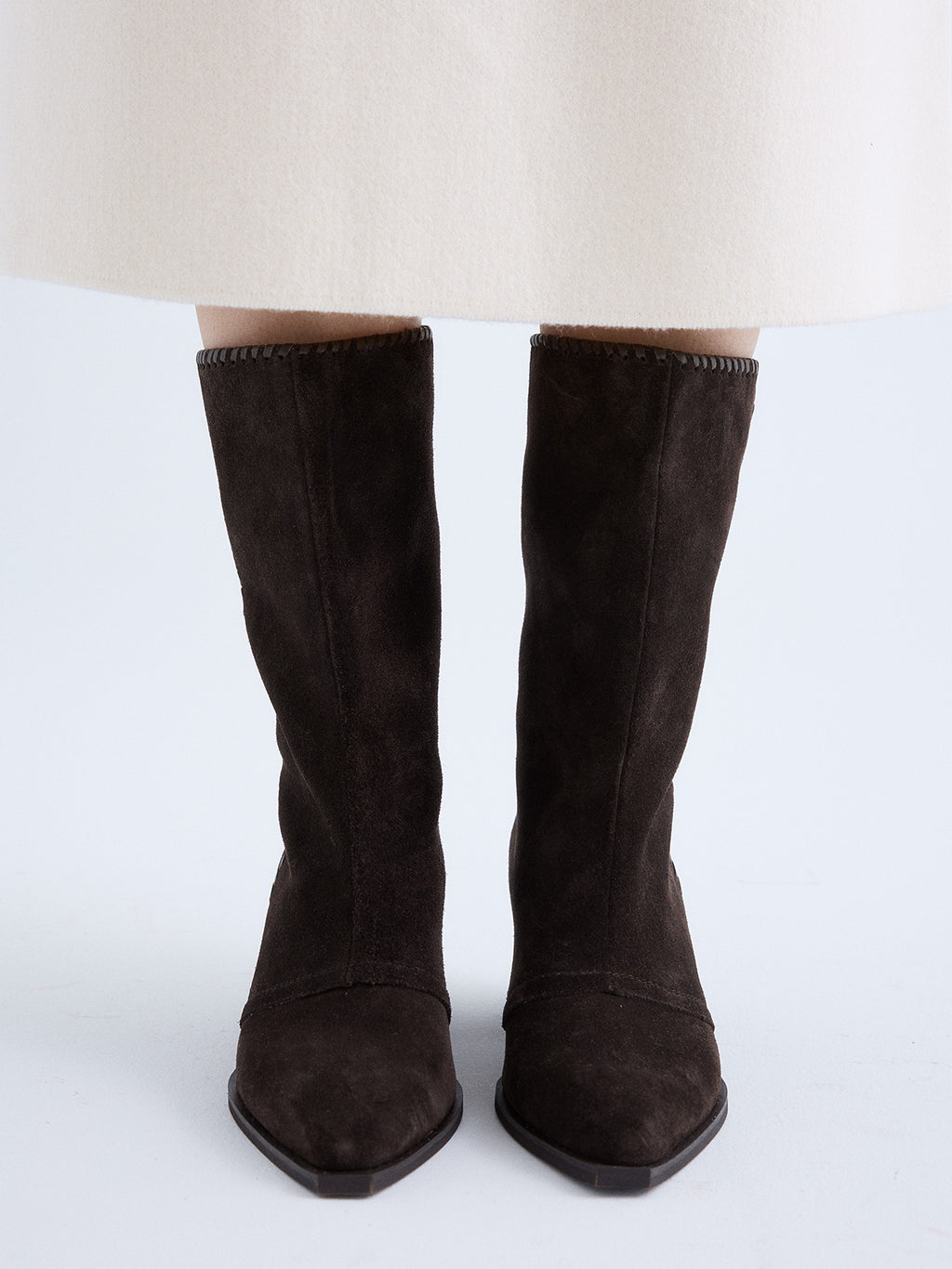 ANKA-319 SERRAJE BROWN
