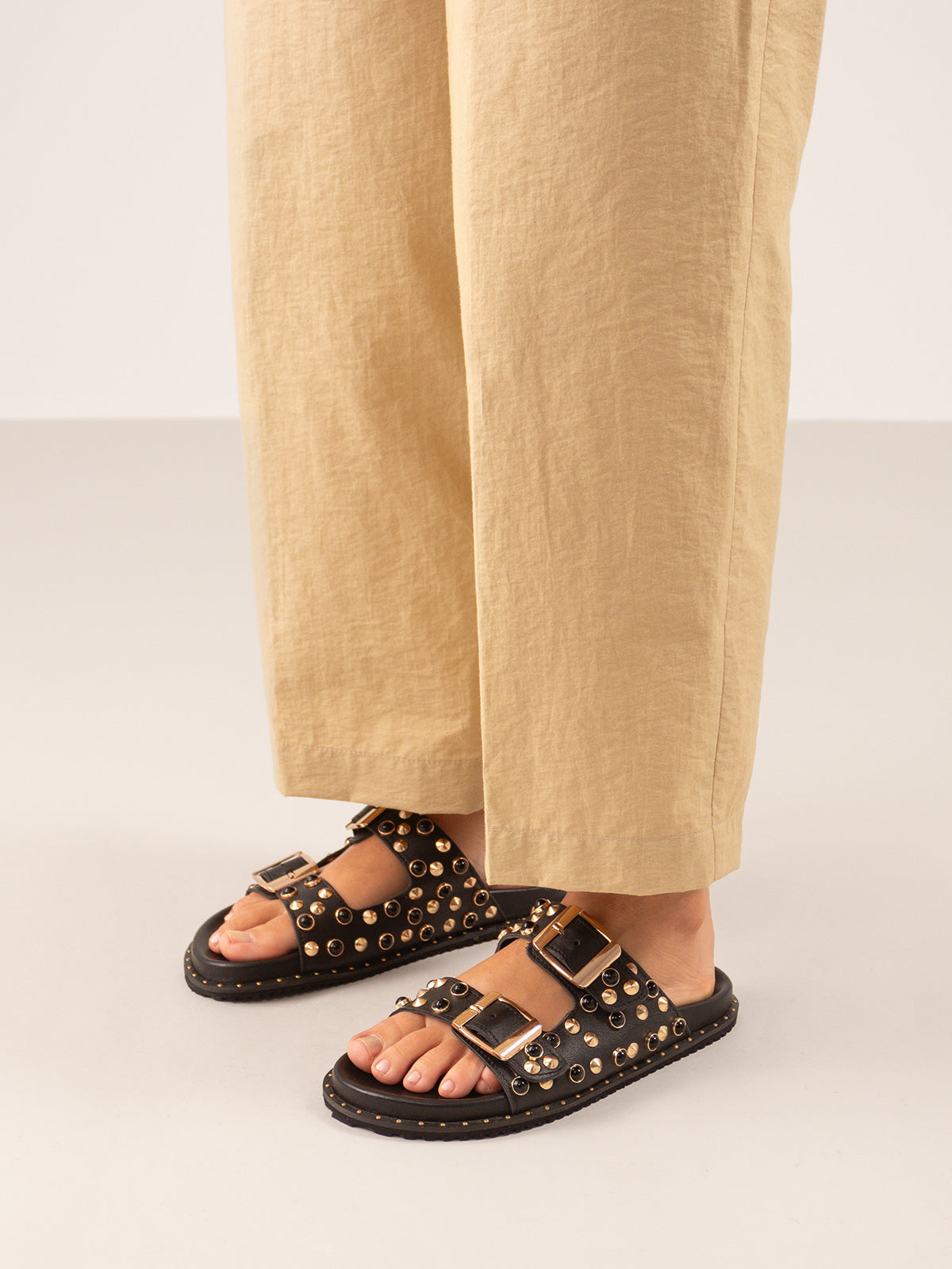 BARBARA-4040 LEATHER BLACK