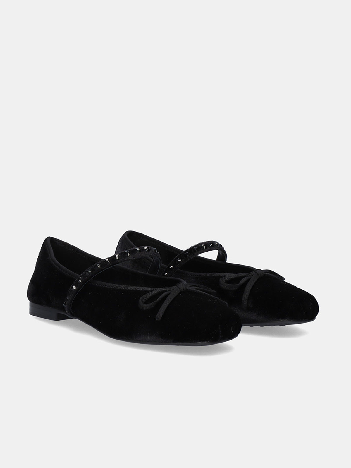 CELIA-200 VELVET BLACK