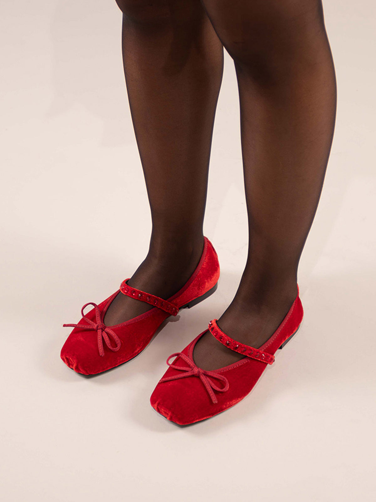 CELIA-200 VELVET RED