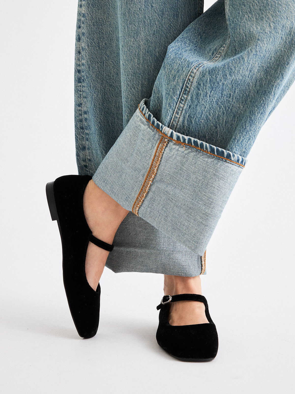 CELIA-2534 VELVET BLACK