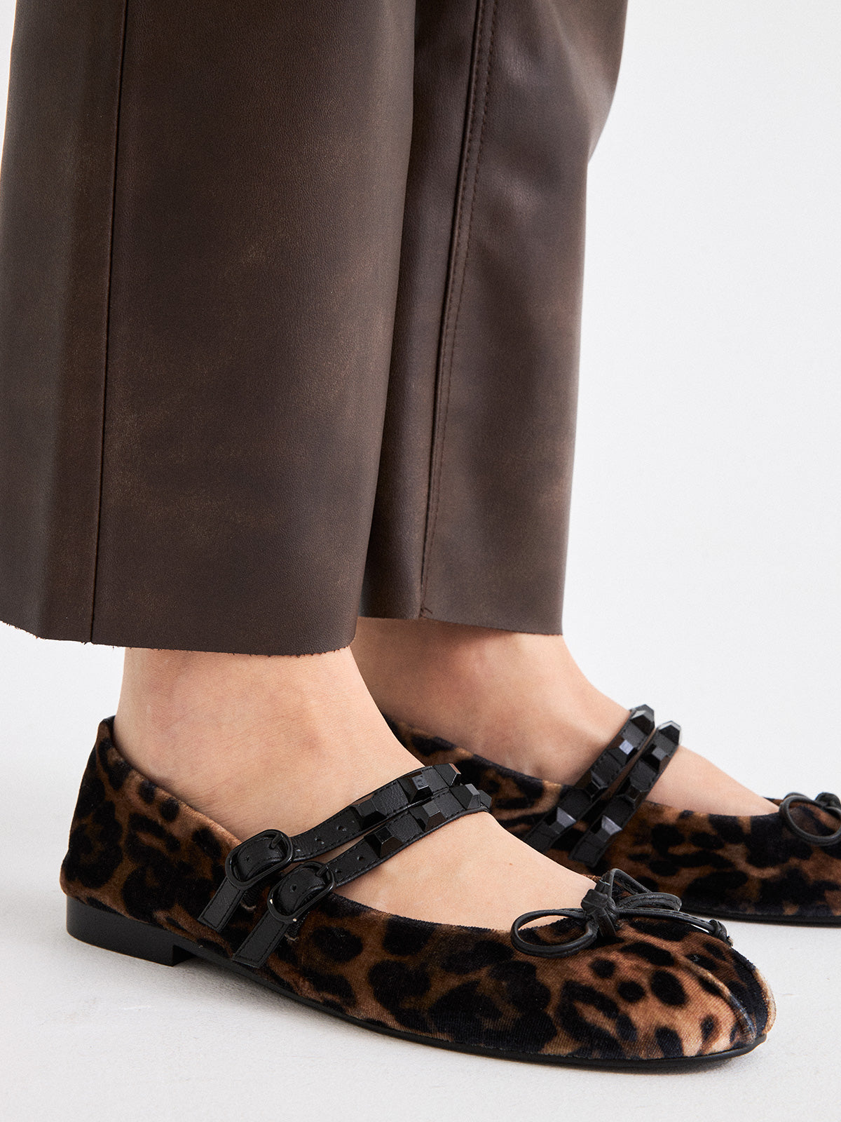 CELIA-2535 VELVET LEOPARD