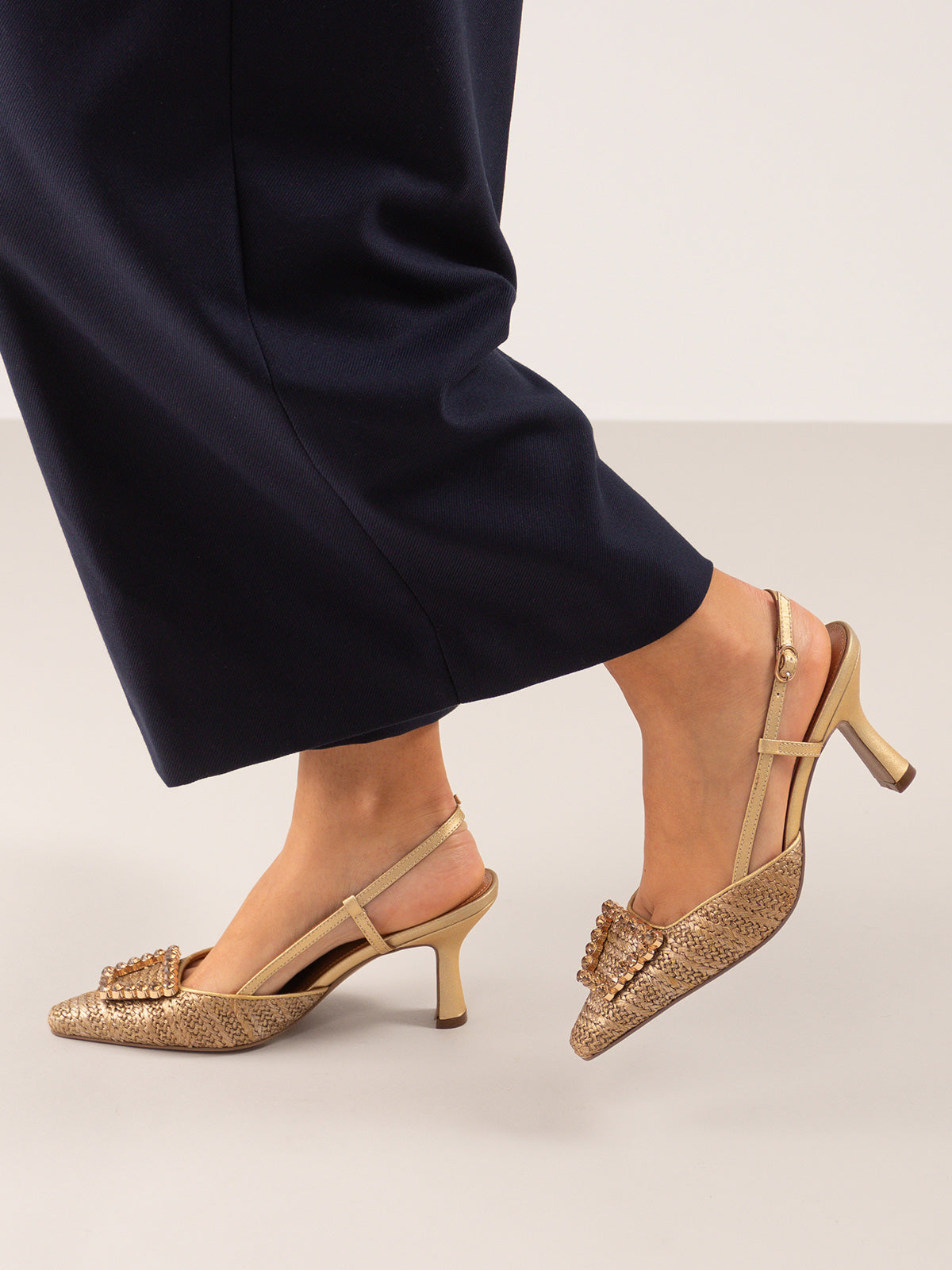 GALA-1629 LEATHER BRONZE