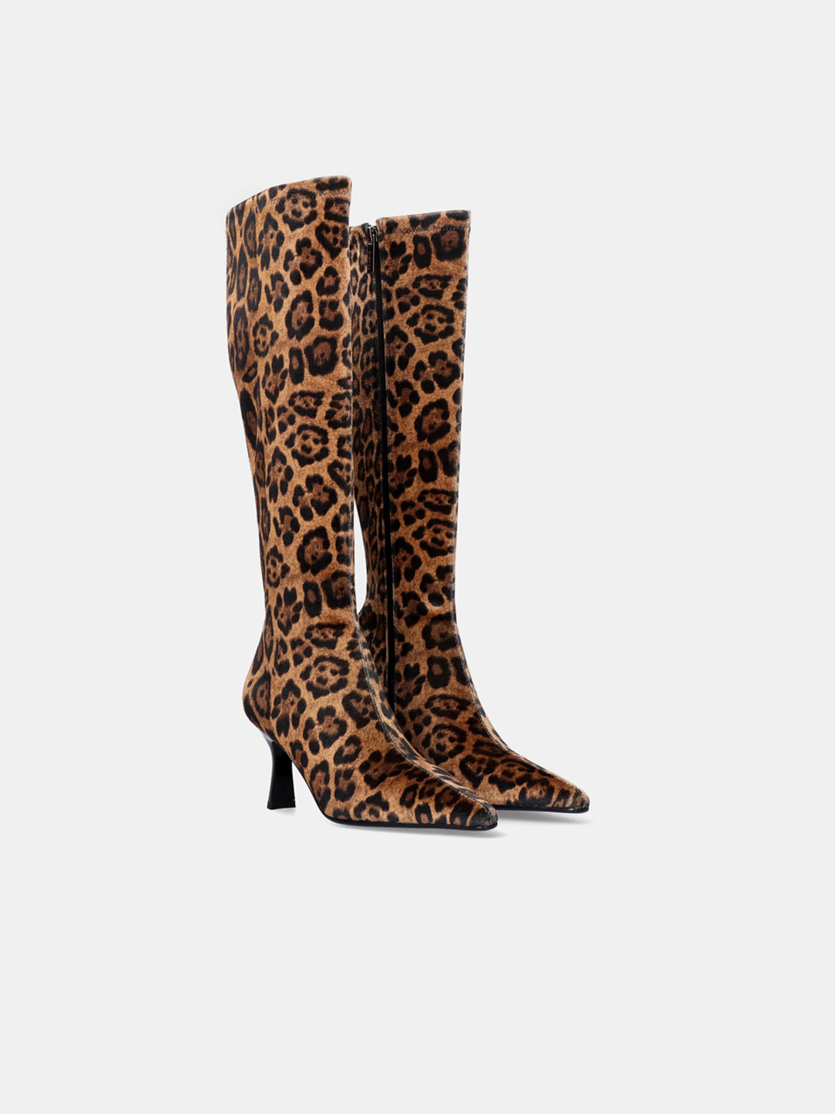 LARA-100 VELVET LEOPARD