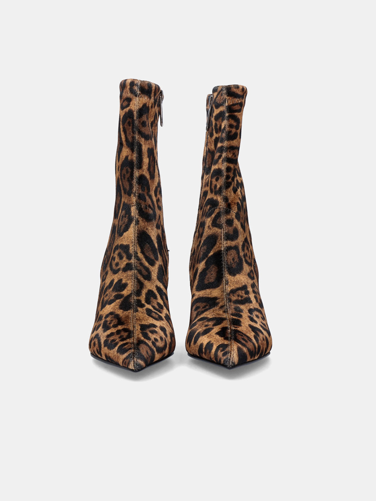 LARA-110 VELVET LEOPARD