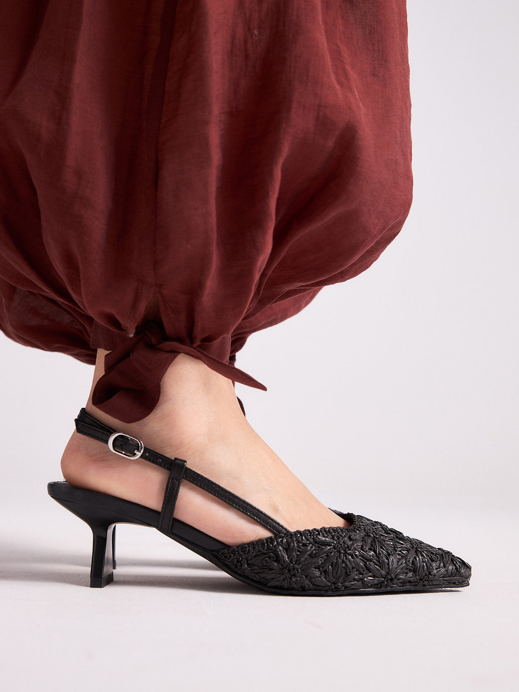 LEA-3630 RAFFIA BLACK