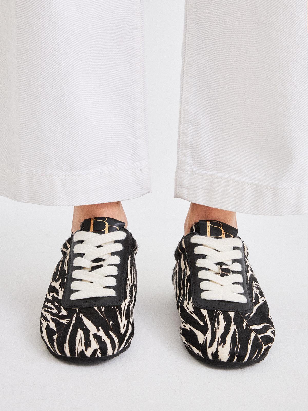 LOLITA-2532 LEATHER ZEBRA