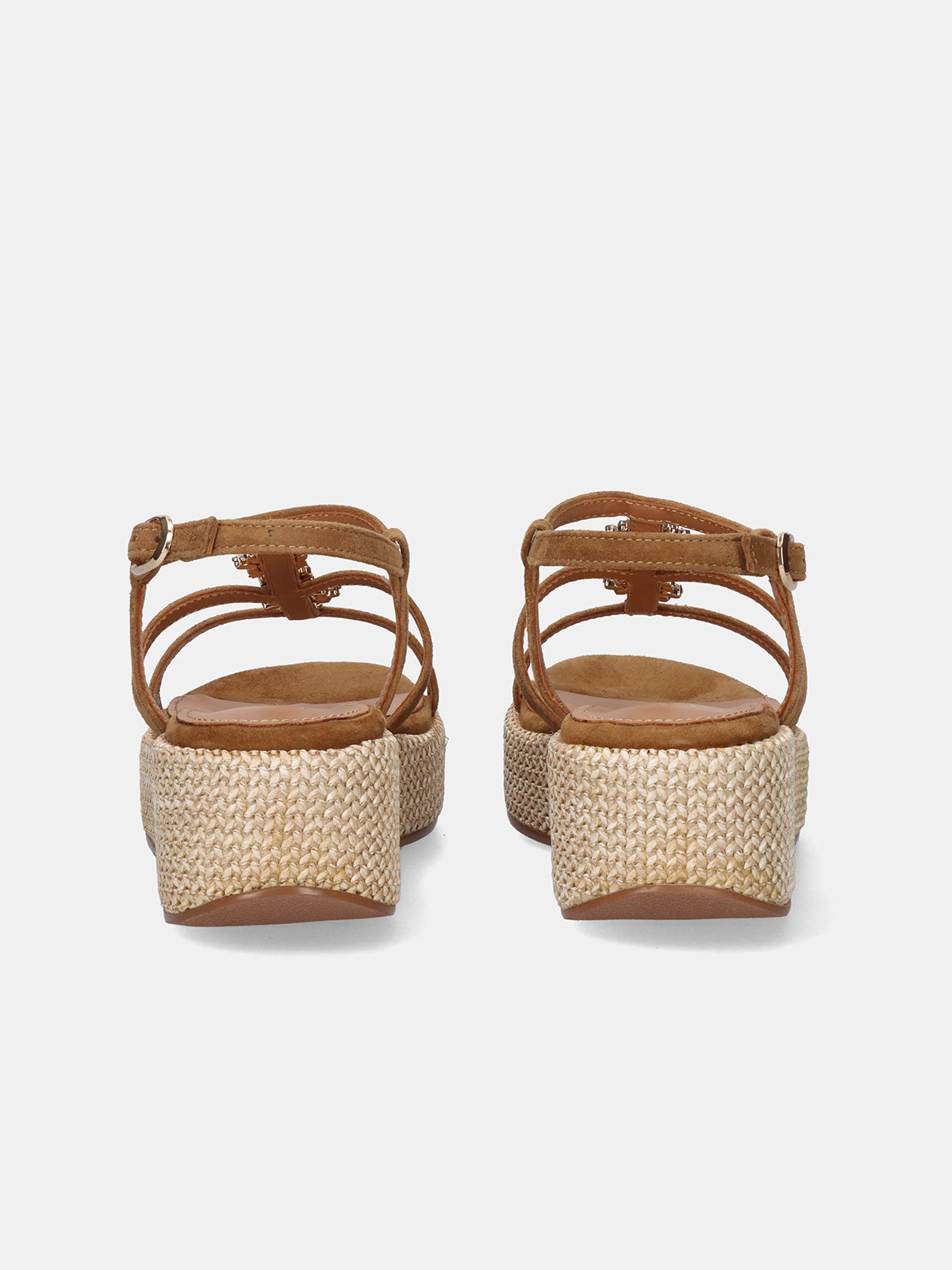 MABEL-3886 ANTE CAMEL