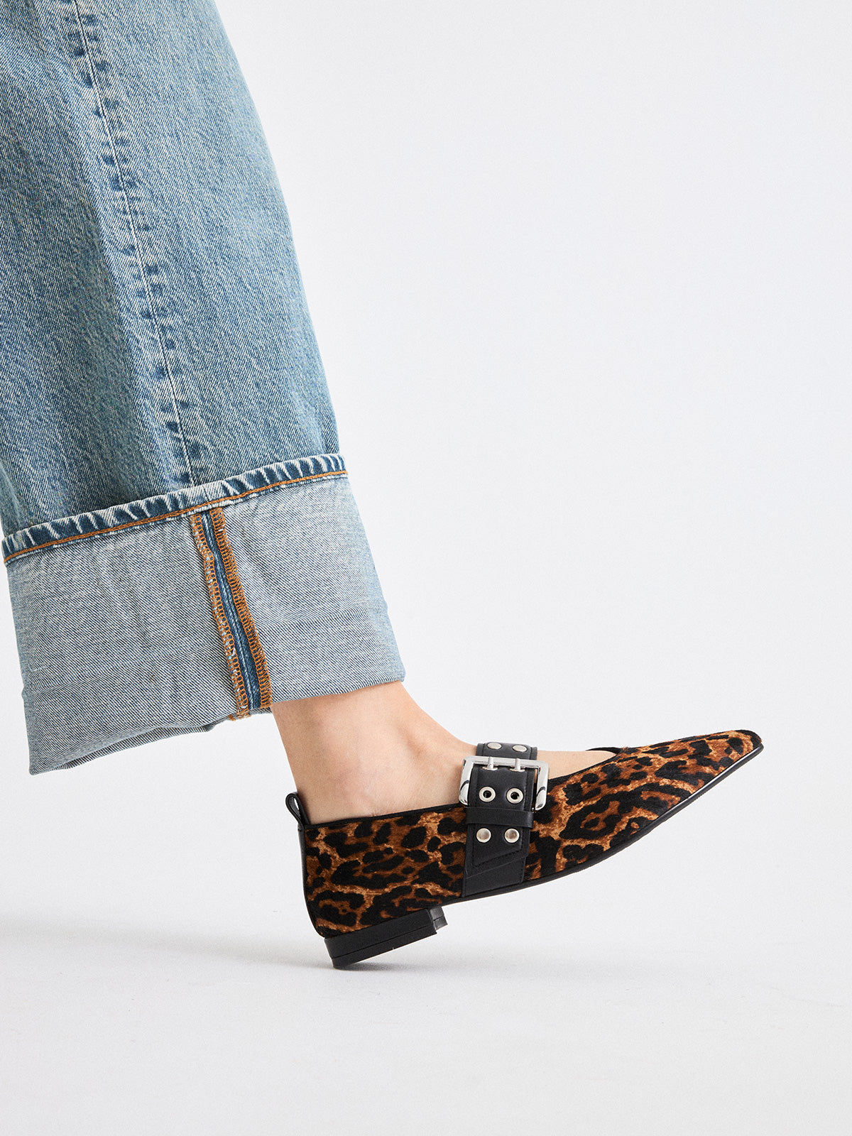 MIA-2527 LEATHER LEOPARD