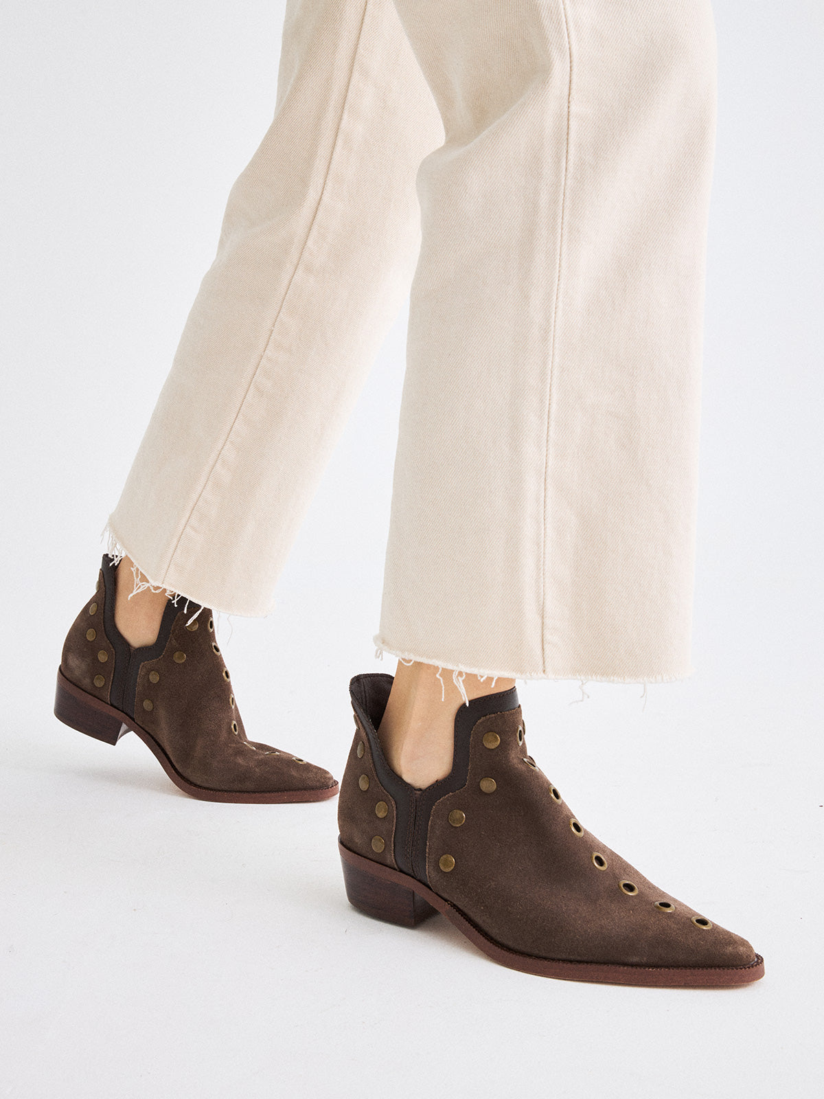 MILAN-01 SUEDE BROWN