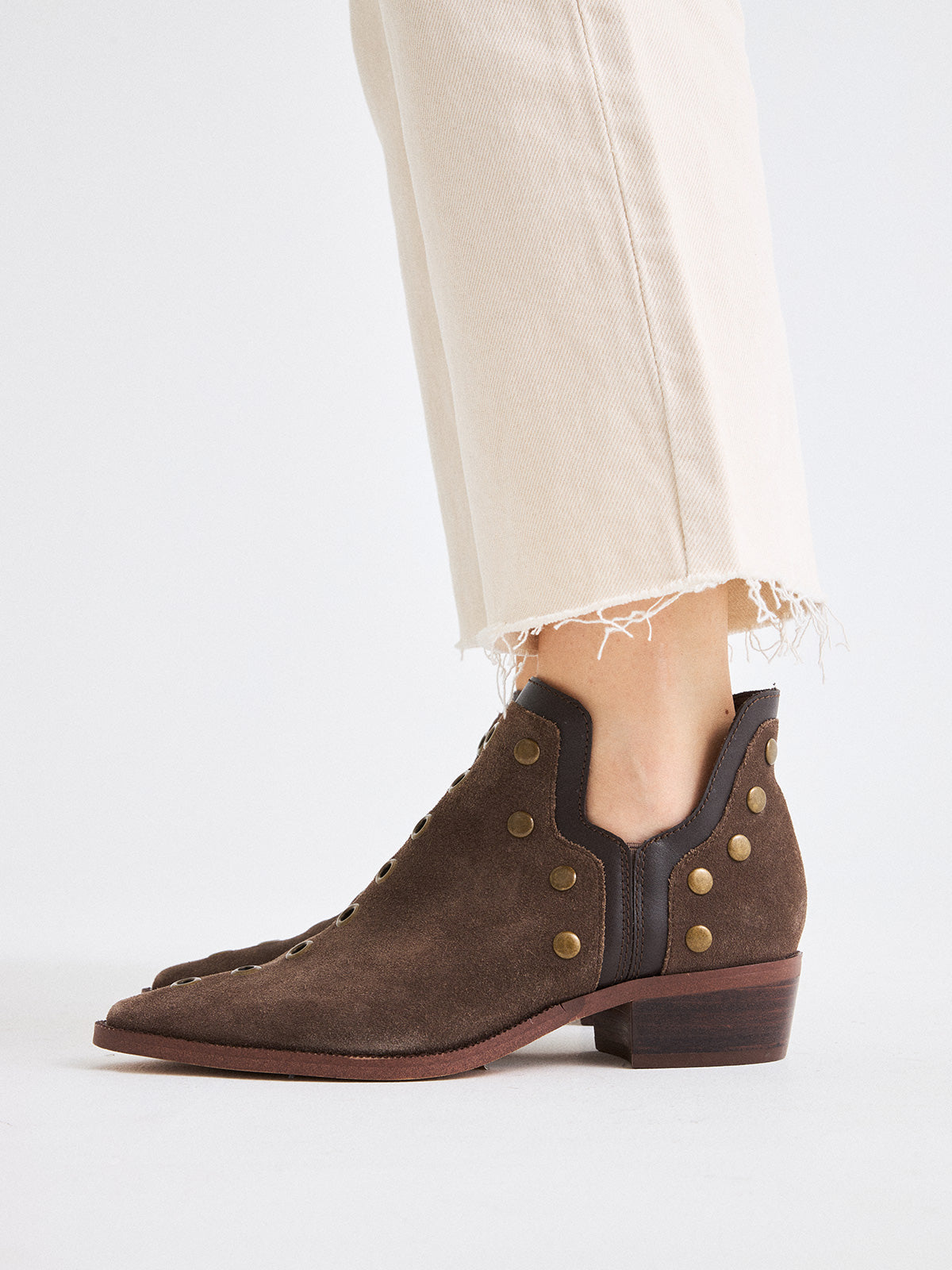 MILAN-01 SUEDE BROWN