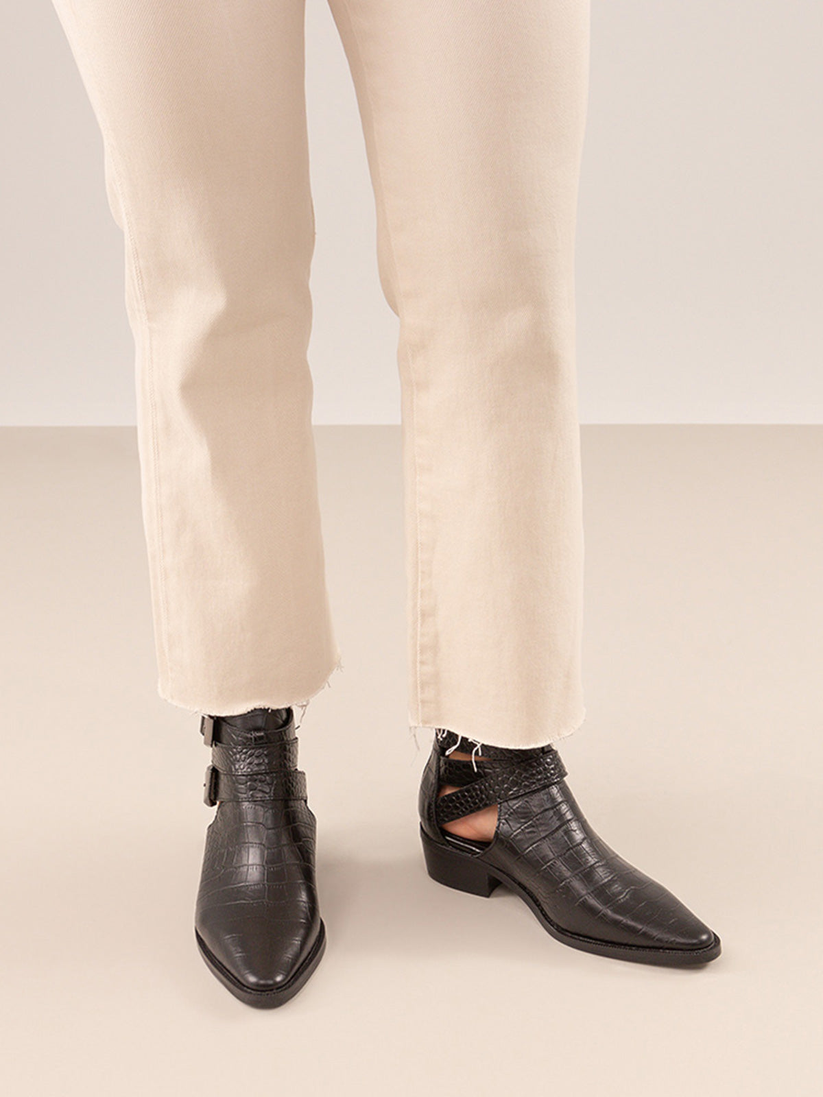 MILAN-011 COCO BLACK