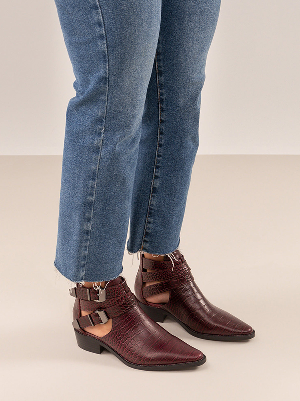 MILAN-011 COCO BORDEAUX