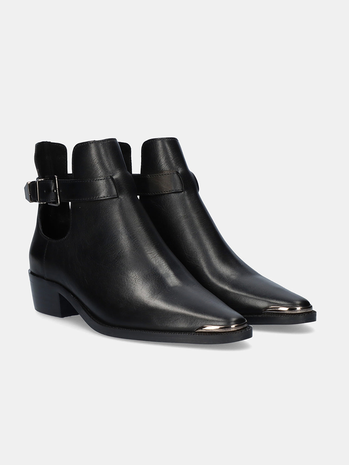 MILAN-012 LEATHER BLACK
