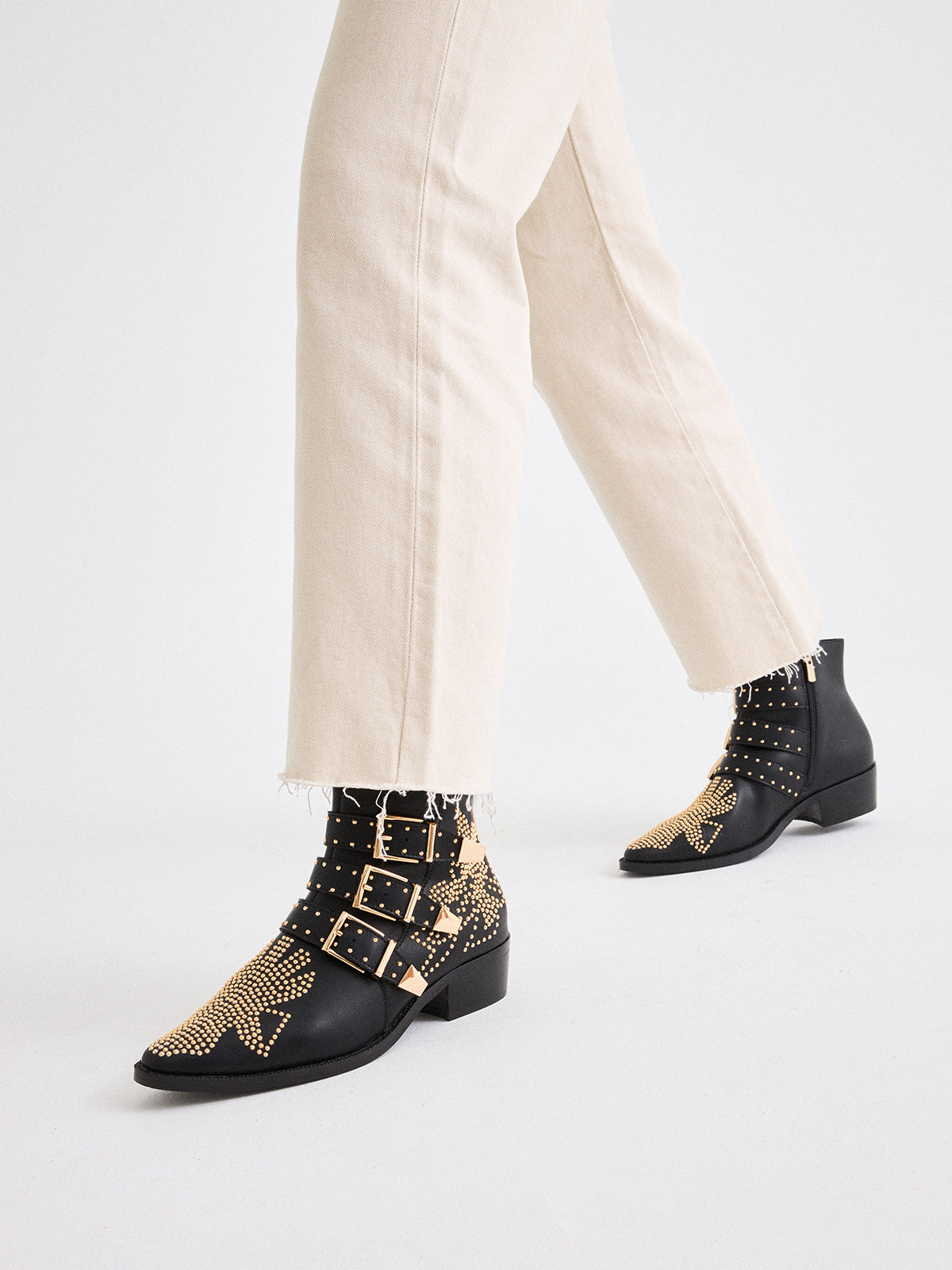 MILAN-030 LEATHER BLACK GOLD