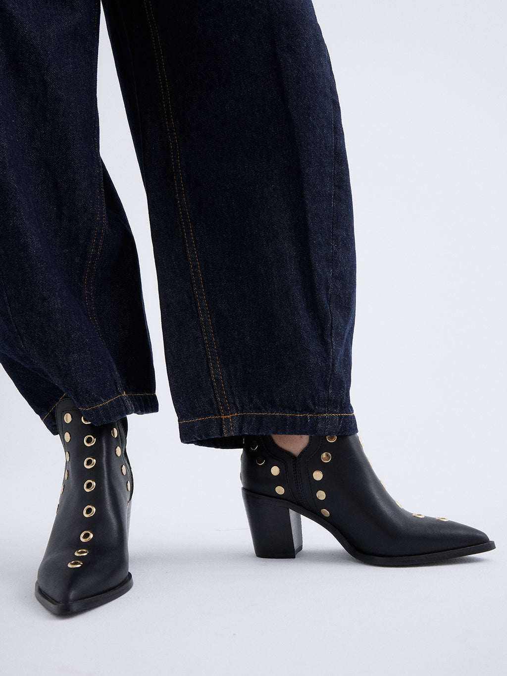 NAPOLES-006 LEATHER BLACK