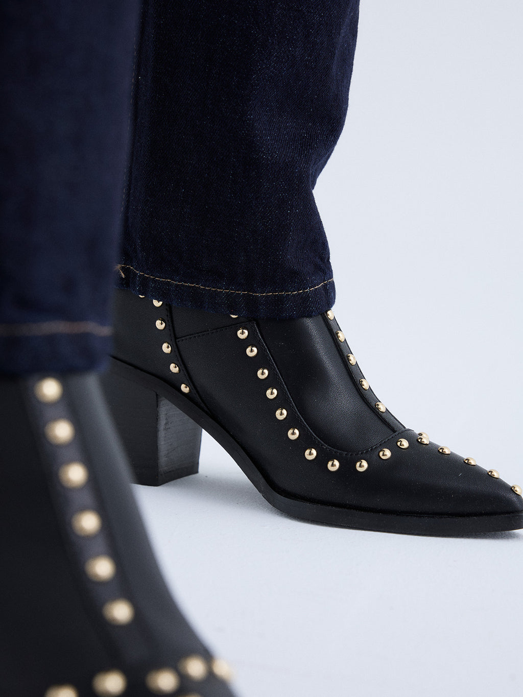 NAPOLES-020A LEATHER BLACK