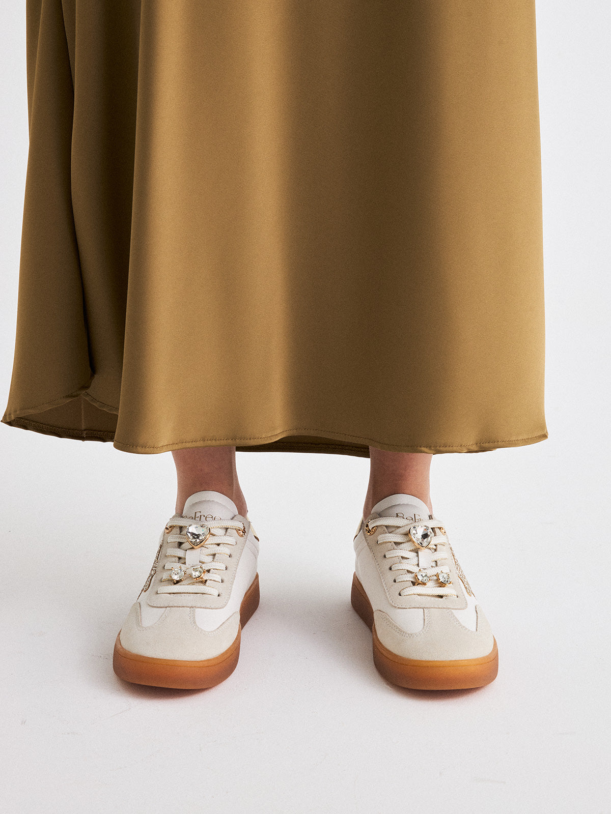 NEREA-01A LEATHER OFFWHITE