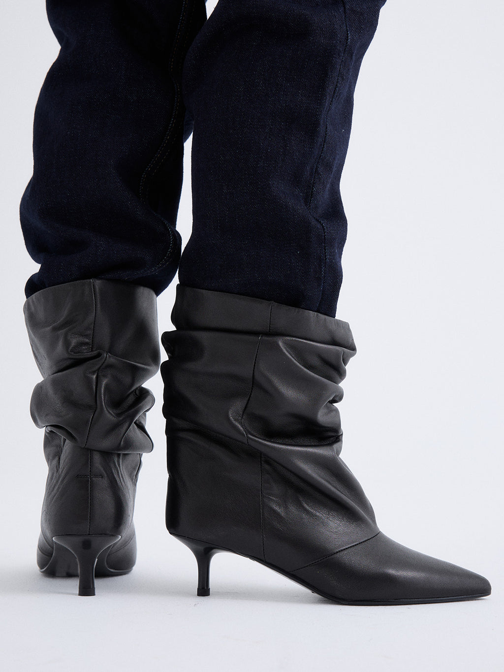 RITA-068 LEATHER BLACK
