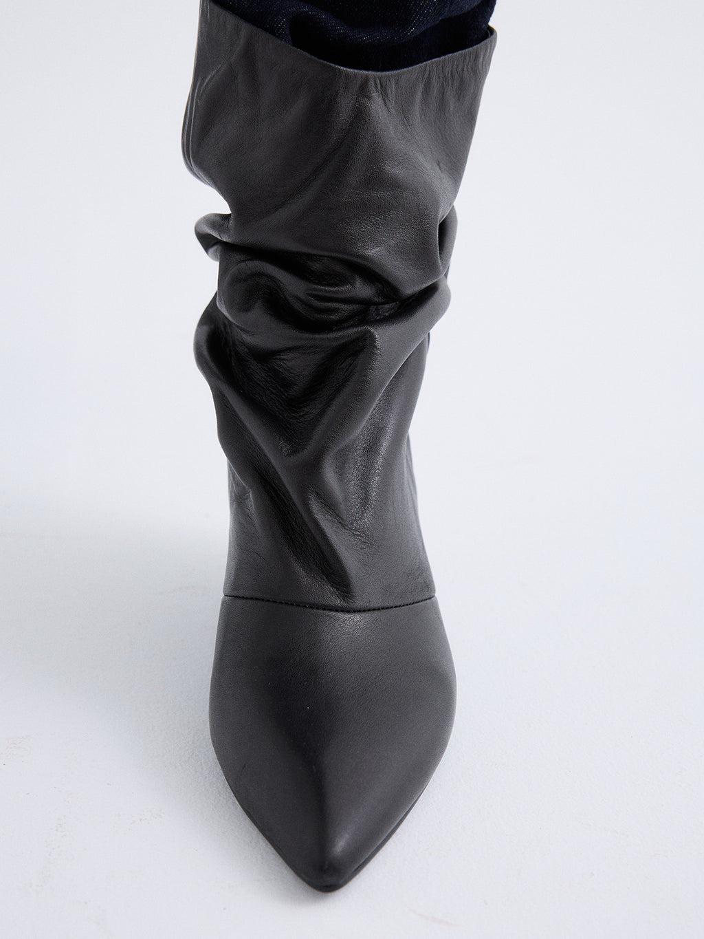 RITA-068 LEATHER BLACK