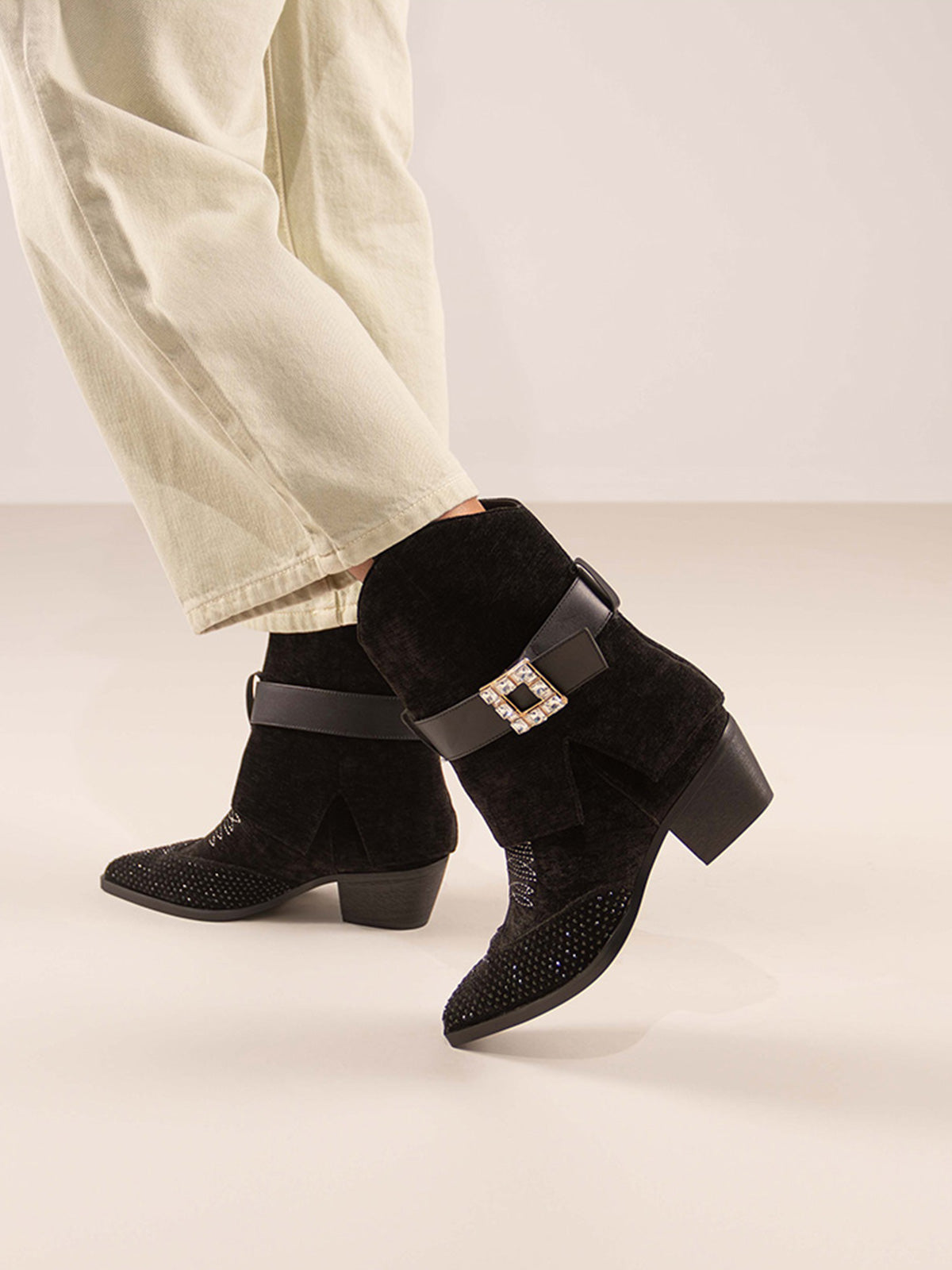 SANSE-973 VELVET BLACK
