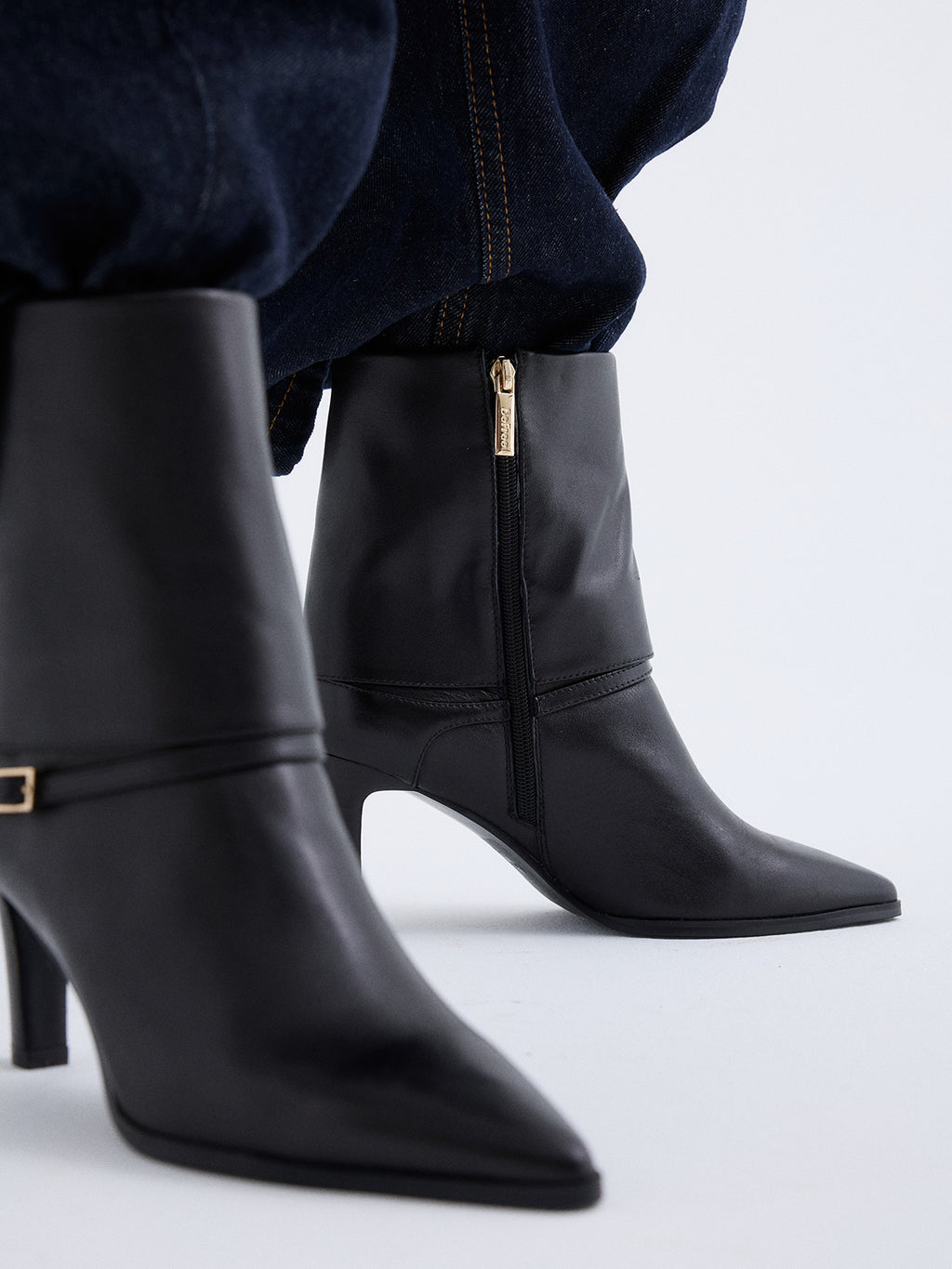 SIRA-314 LEATHER BLACK