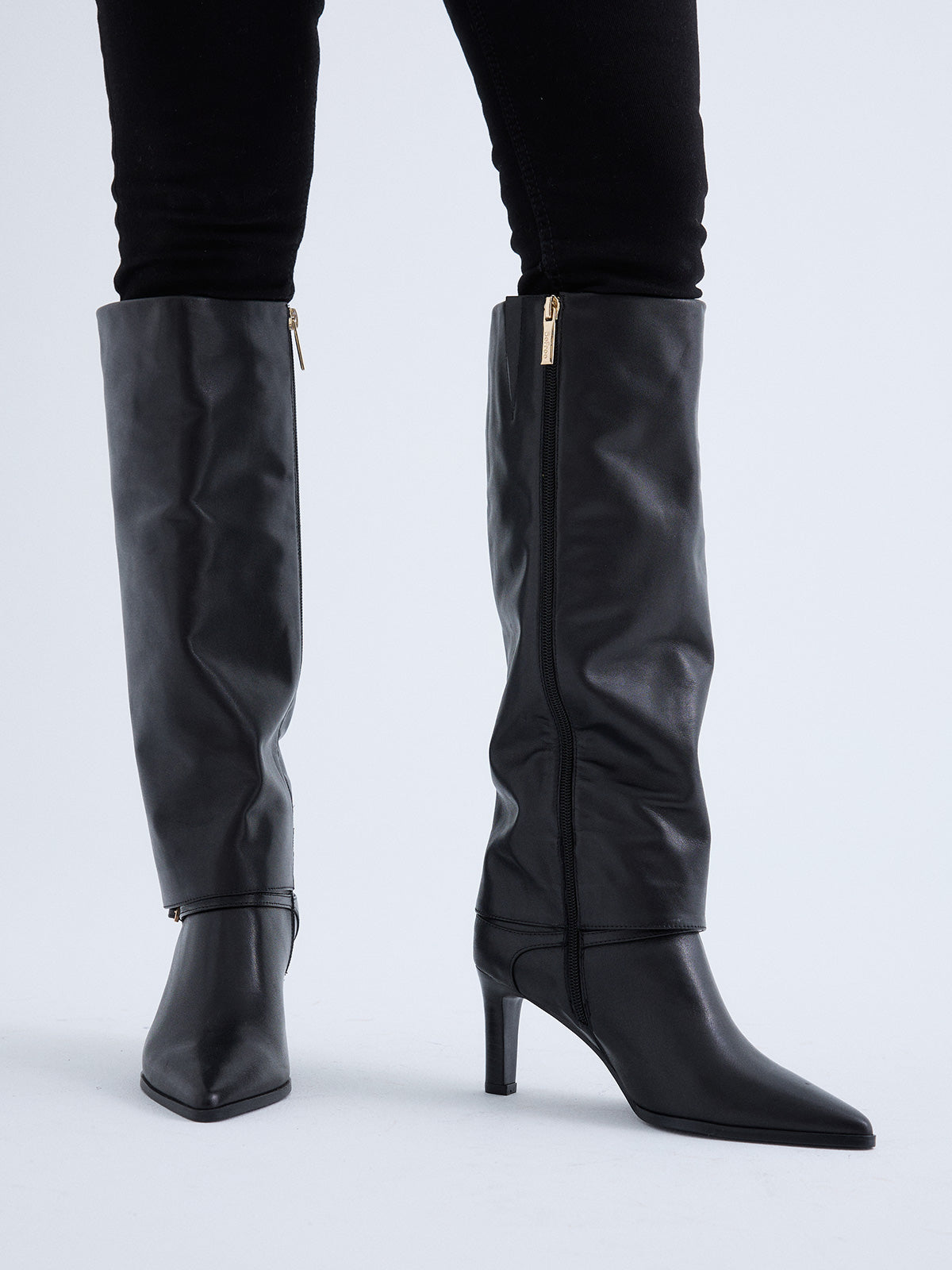 SIRA-316 LEATHER BLACK