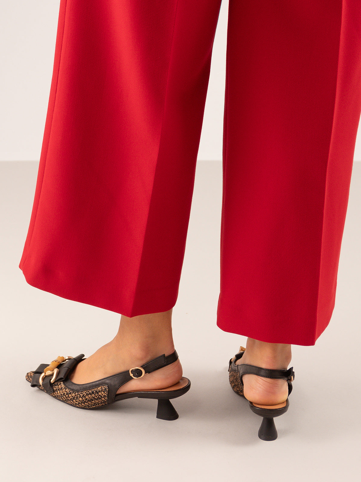 VALENTINA-1636 RAFFIA BLACK