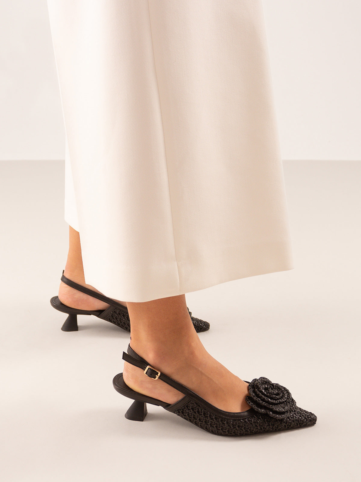 VALENTINA-1637 RAFFIA BLACK