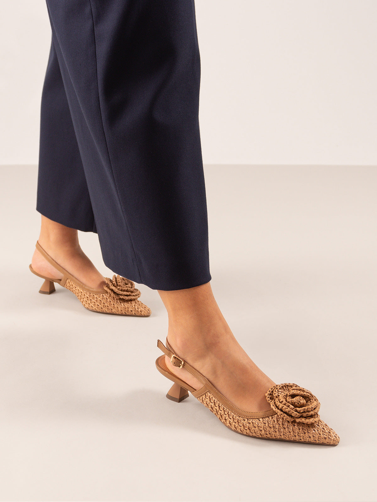 VALENTINA-1637 RAFFIA CAMEL