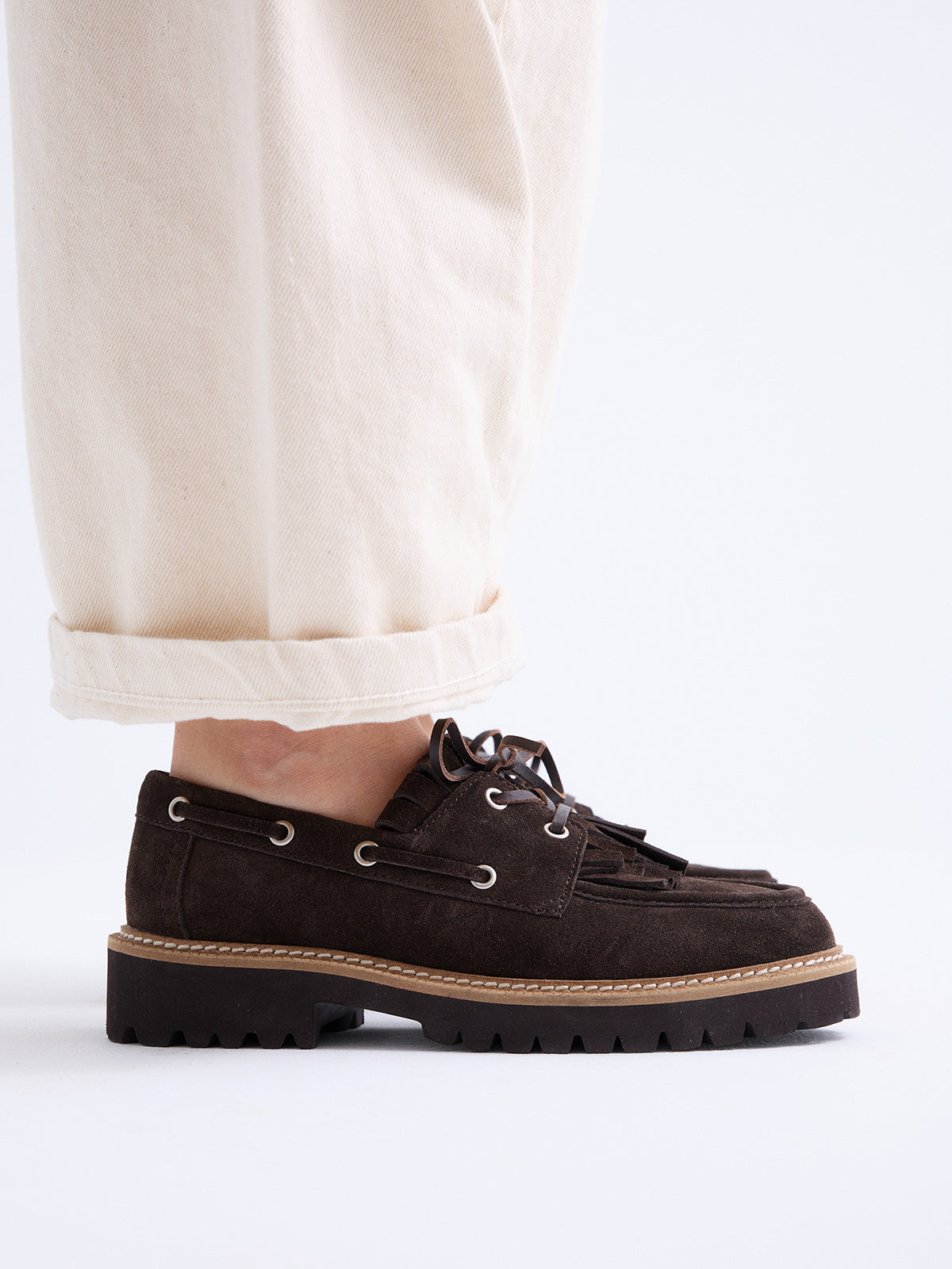 VELA-12 SUEDE CHOCOLATE