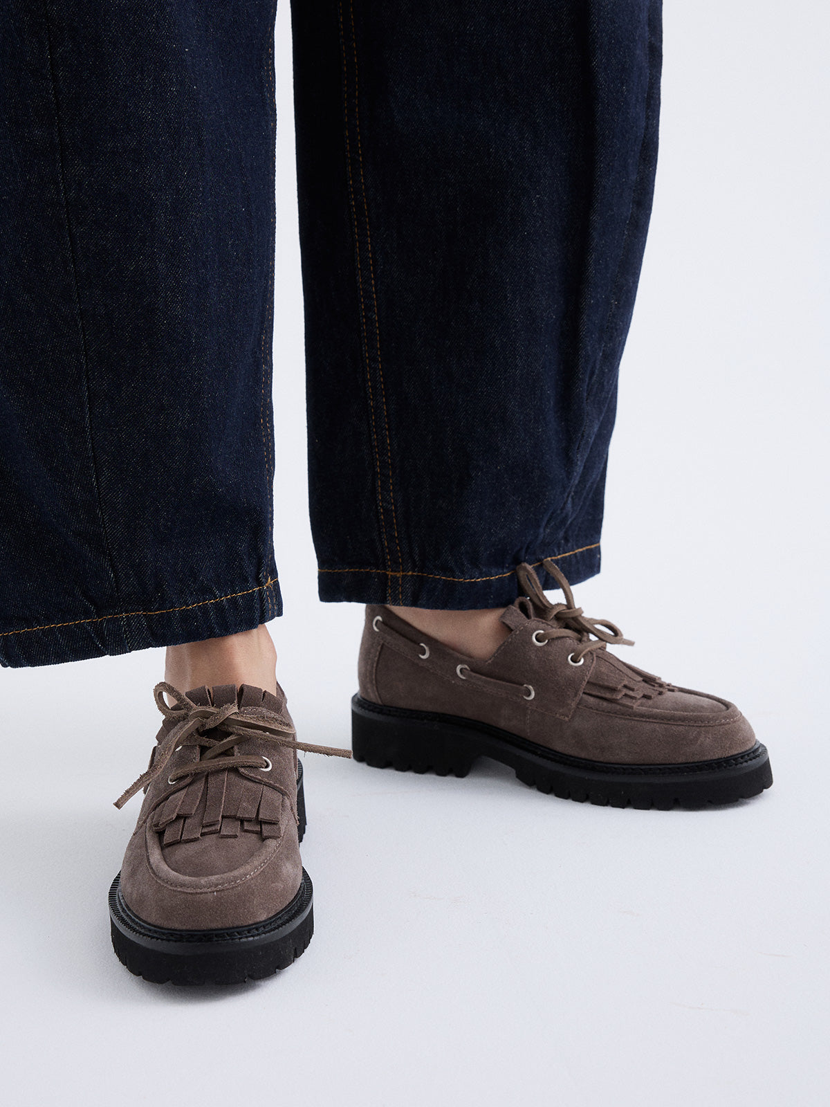 VELA-12 SUEDE TAUPE