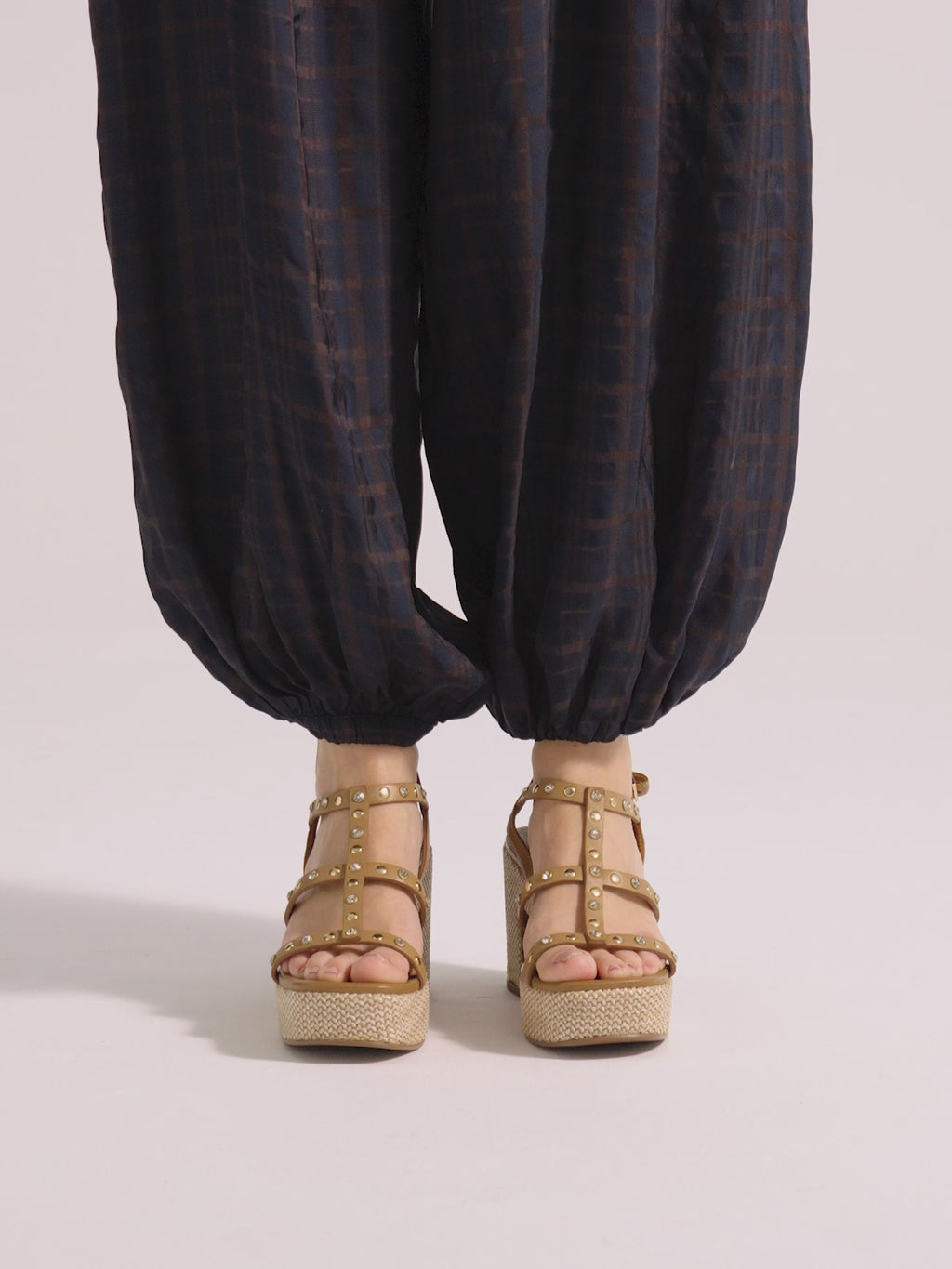 LIA-3820 LEATHER CAMEL